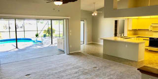 292 ROTONDA CIRCLE 292 ROTONDA CIRCLE Photo Gallery 1
