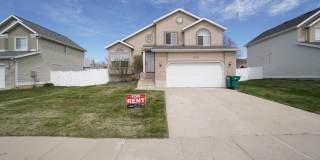 1229 E 3025 N 1229 E 3025 N Photo Gallery 1