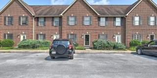 1709 Cherokee Rd. #203 1709 Cherokee Rd. #203 Photo Gallery 1
