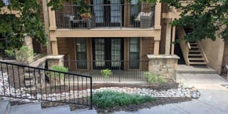 4727 Jarboe Street Suite 51 4727 Jarboe Street Suite 51 Photo Gallery 1
