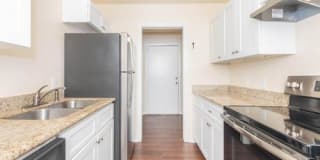 Camelot Apartments Camelot Apartments Photo Gallery 1