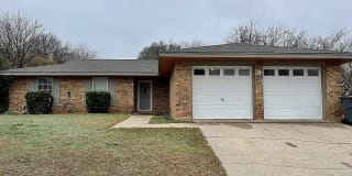 9 Lackland Circle 9 Lackland Circle Photo Gallery 1