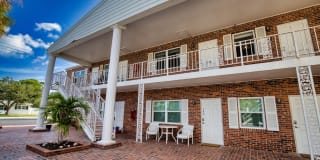 380 Base Ave E #202 380 Base Ave E #202 Photo Gallery 1
