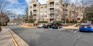 12915 ALTON SQ #111 12915 ALTON SQ #111 Photo Gallery 1