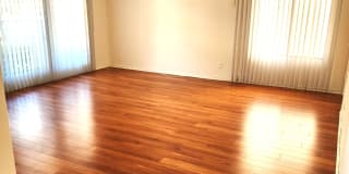 133 S Swall Dr 133 S Swall Dr Photo Gallery 1