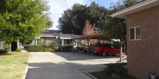 430 Cypress Avenue 2 430 Cypress Avenue 2 Photo Gallery 1