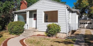 1325 E Zenith Ave 1325 E Zenith Ave Photo Gallery 1