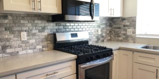 6633 Oakridge Rd 6633 Oakridge Rd Photo Gallery 1