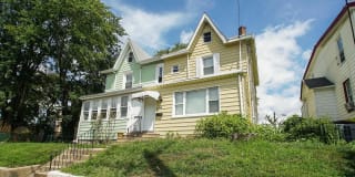 349 S SPRINGFIELD RD 349 S SPRINGFIELD RD Photo Gallery 1