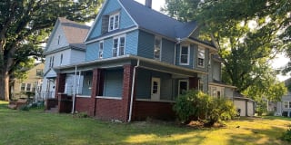 1205 3rd Street A 1205 3rd Street A Photo Gallery 1