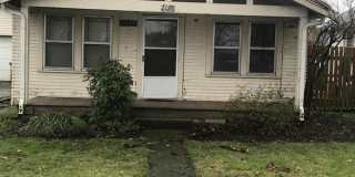 2098 Roosevelt Boulevard 2098 Roosevelt Boulevard Photo Gallery 1