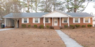 3009 S Elm St 3009 S Elm St Photo Gallery 1