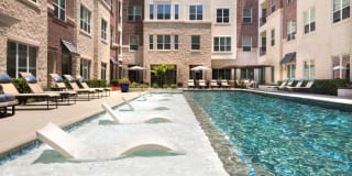 District at Greenbriar Apartments District at Greenbriar Apartments Photo Gallery 1
