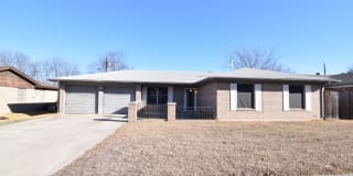415 Cottonwood Dr 415 Cottonwood Dr Photo Gallery 1