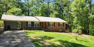 3131 Edgewater Drive 3131 Edgewater Drive Photo Gallery 1