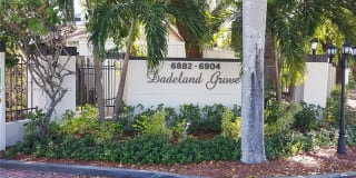 6884 N Kendall Dr 6884 N Kendall Dr Photo Gallery 1