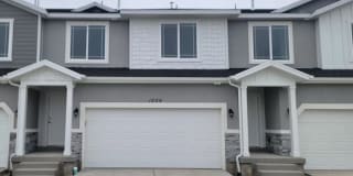 1694 W. 200 N. 1694 W. 200 N. Photo Gallery 1