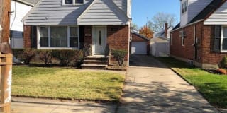 88-15 Winchester Blvd 88-15 Winchester Blvd Photo Gallery 1