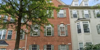 2456 Eastbourne Dr 2456 Eastbourne Dr Photo Gallery 1