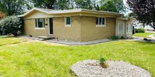 1117 Hedgewood Dr 1117 Hedgewood Dr Photo Gallery 1