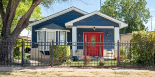 560 W HIGHLAND BLVD 560 W HIGHLAND BLVD Photo Gallery 1