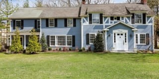 33 Beechwood Dr 33 Beechwood Dr Photo Gallery 1