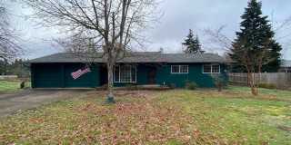 295 SE Academy St. 295 SE Academy St. Photo Gallery 1