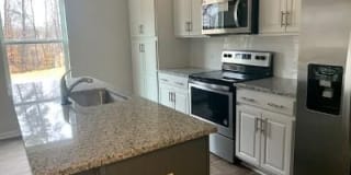 7623 E Lane Dr 7623 E Lane Dr Photo Gallery 1