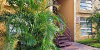 4455 Treehouse Ln 4455 Treehouse Ln Photo Gallery 1