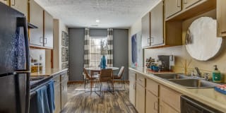 Heathermoor Apartments Heathermoor Apartments Photo Gallery 1