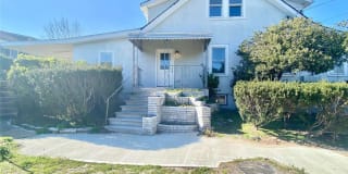 10 Greenwich Avenue 10 Greenwich Avenue Photo Gallery 1