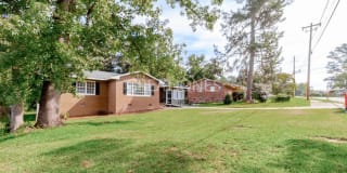 2515 Hyde Park Road 2515 Hyde Park Road Photo Gallery 1