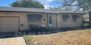 4602 S Fern Ave 4602 S Fern Ave Photo Gallery 1