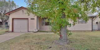 2820 S. Greenway Blvd. 2820 S. Greenway Blvd. Photo Gallery 1