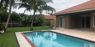 13233 SW 200th Ter 13233 SW 200th Ter Photo Gallery 1