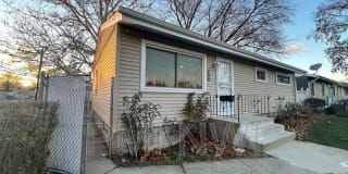 7238 Beech Ave 7238 Beech Ave Photo Gallery 1