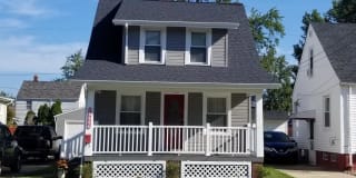 20886 Eastwood Ave 20886 Eastwood Ave Photo Gallery 1
