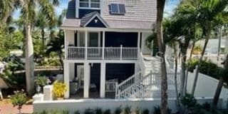 15572 GULF BOULEVARD 15572 GULF BOULEVARD Photo Gallery 1