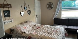 406 N 56 AVE 406 N 56 AVE Photo Gallery 1