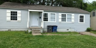 6412 N Main St 6412 N Main St Photo Gallery 1
