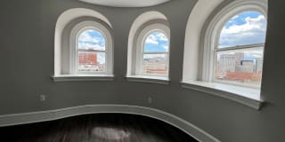 306 W Franklin 306 W Franklin Photo Gallery 1