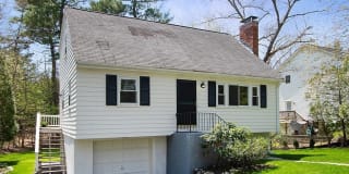 7 Sunnyside Ave 7 Sunnyside Ave Photo Gallery 1