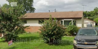 1075 Wycomb Dr 1075 Wycomb Dr Photo Gallery 1