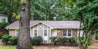 18 Moonglow Drive 18 Moonglow Drive Photo Gallery 1