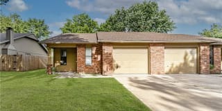 1012 N Turtle Creek DR 1012 N Turtle Creek DR Photo Gallery 1