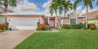 137 NW Magnolia Lakes Boulevard 137 NW Magnolia Lakes Boulevard Photo Gallery 1