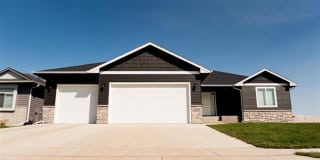 7108 E 40th 7108 E 40th Photo Gallery 1