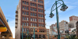 400 N Broadway 400 N Broadway Photo Gallery 1