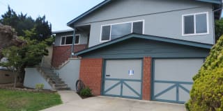 16669 Selby Dr. 16669 Selby Dr. Photo Gallery 1