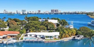 12388 N Bayshore Dr 12388 N Bayshore Dr Photo Gallery 1